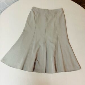 Melanie Lyne Elegant Light Grey Mermaid Skirt / 4